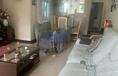 Casa com 4 quartos à venda na Rua Itapiru, Saúde, São Paulo