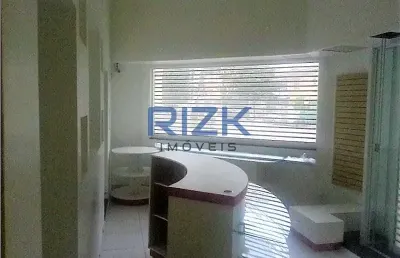 Casa comercial à venda na Rua Teodureto Souto, Cambuci, São Paulo