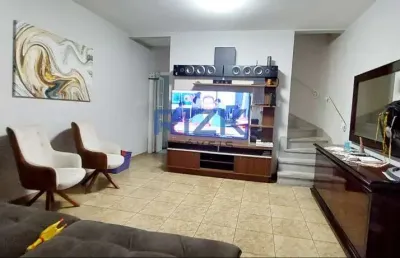 Casa com 3 quartos à venda na Rua Tenente Azevedo, Aclimação, São Paulo