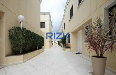 Casa em condomínio fechado com 3 quartos para alugar na Rua Mesquita, Vila Deodoro, São Paulo