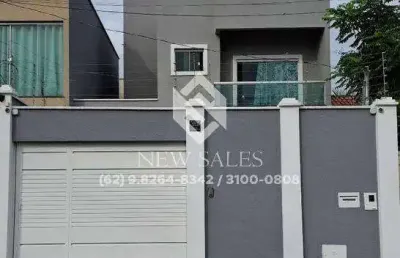 Lindo sobrado com 3 quartos sendo 1 suíte - toda reformada