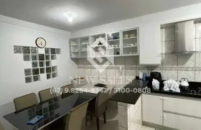 Excelente casa com 3 quartos sendo 1 suíte no bairro cardoso