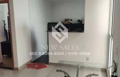 Apto 40m², 2 qtos, c/ armários e vaga coberta – oportunidade