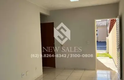Casa em condomínio fechado com 3 quartos e quintal - 230m² terreno