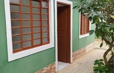 Oportunidade - casa de condomínio na ocian 01 dorms