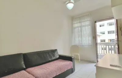 Apartamento com 2 dormitórios em prédio frente mar - com vista mar!