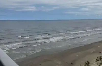Frente mar , andar alto,  direto com a construtora, pronto para morar.