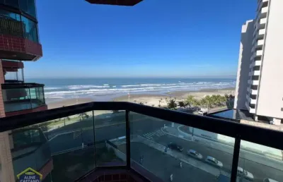 Apartamento com 2 dorms em prédio frente mar - com varanda vista mar!