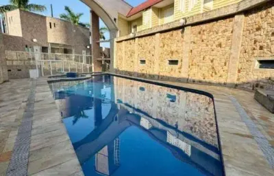 Oportunidade! casa condomínio, 02 suítes, com área de lazer!!