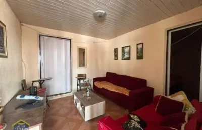 Casa no preço para reforma com 5 dormitórios, vem ver!