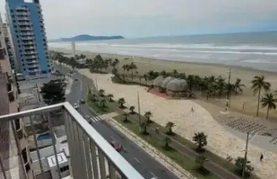 Totalmente frente mar, na vila tupi em praia grande.