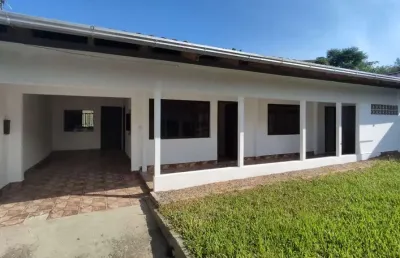 Casa com 4 dormitórios para alugar, 180 m² por r$ 2.731,23/mês - itoupava central - blumenau/sc