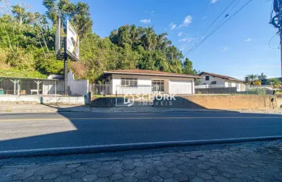 Casa com 3 dormitórios à venda, 167 m² por r$ 900.000,00 - água verde - blumenau/sc