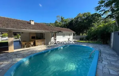 Casa com 3 dormitórios à venda, 224 m² por r$ 1.100.000,00 - centro - pomerode/sc
