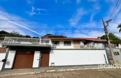 Casa com 4 dormitórios para alugar, 200 m² por r$ 4.575,99/mês - salto do norte - blumenau/sc