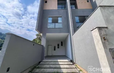 Sobrado com 3 dormitórios à venda, 136 m² por r$ 600.000,00 - água verde - blumenau/sc