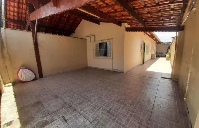 Casa à venda em mongaguá, flórida mirim, com 2 quartos, com 79.05 m²