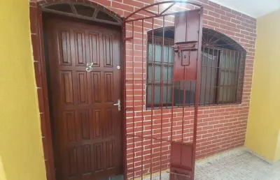 ✅ casa de condomínio à venda em mongaguá — 2 dormitórios, suíte, churrasqueira e perto da praia!