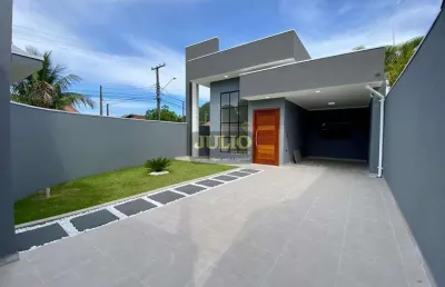 Casa isolada à venda em santa eugênia, mongaguá – 124m², piscina, pé direito duplo!