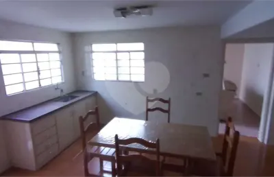 Casa com 3 quartos à venda na Tomás Pereira, Jardim Pacaembu, Jundiaí