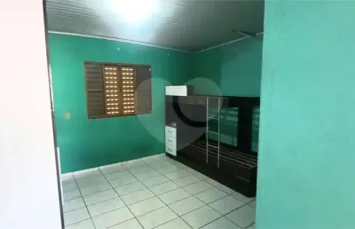 Casa com 2 quartos à venda em portal de santa fé - sp