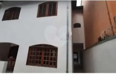 Casa com 3 quartos à venda na Dos Fioresis, Vila Jeriva, Várzea Paulista
