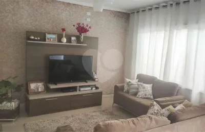 Casa com 3 quartos à venda em colina maria luíza (jordanésia) - sp