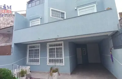 Casa com 3 quartos à venda na rua professora terezita faria dos santos lima, 375, pilarzinho, curitiba, 157 m2 por r$ 549.000