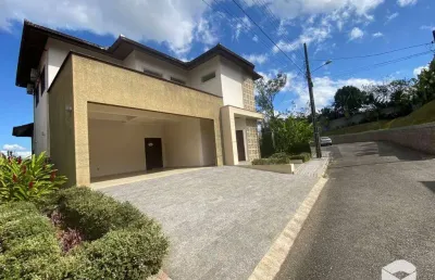 Casa com 4 dormitórios à venda, 273 m² por r$ 1.550.000,00 - bom retiro - joinville/sc