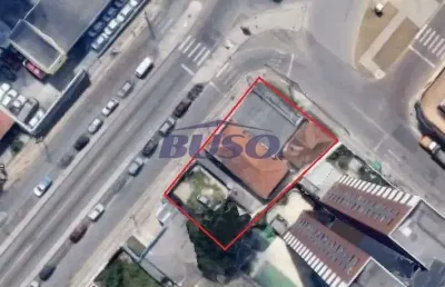 Terreno estrutural para venda em frente ao terminal do cabral