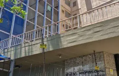 Sala comercial à venda na Rua Sarmento Leite, Bom Fim, Porto Alegre