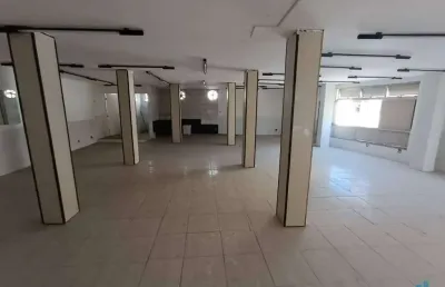 Ponto comercial para alugar na Avenida Dezoito do Forte, Centro, São Gonçalo