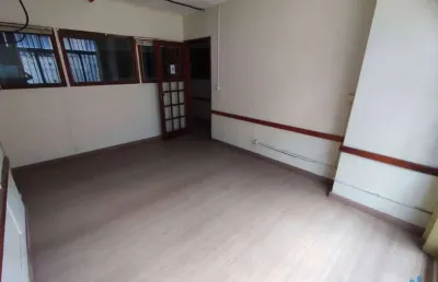 Ponto comercial para alugar na Avenida Ernani do Amaral Peixoto, Centro, Niterói