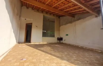 Casa com 3 quartos à venda na rua diamante, jardim montecatini, londrina por r$ 270.000
