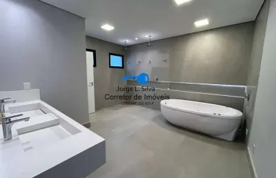 Sobrado com 5 suítes 1 master com closet e sala de banho com hidro 392m2 !