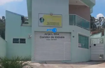 Casa térrea de 3 dorms 1 suíte garagem para 2 carros 240m2 !
