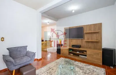 Casa em almirante tamandaré com 2 pisos, 218,00m², divisa com santa felicidade