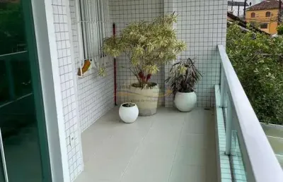 Casa sobreposta alta 3 dormitórios sendo 01 suíte - bairro vila belmiro - santos/sp.