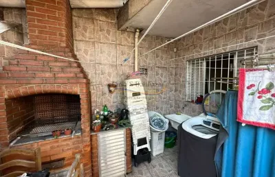Casa com  churrasqueira e 3 dormitórios à venda - parque bitaru - são vicente/sp