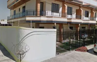 Apartamento duplex com 3 dormitórios à venda, 114 m² por r$ 450.000,00 - parque burle - cabo frio/rj