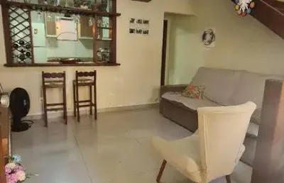 Casa com 2 dormitórios à venda por r$ 500.000 - palmeiras - cabo frio/rj