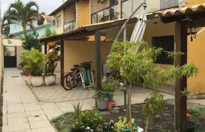 Casa com 2 dormitórios à venda por r$ 395.000 - palmeiras - cabo frio/rj
