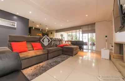 Casa com 3 quartos à venda na rua dona eugênia, 842, santa cecília, porto alegre, 306 m2 por r$ 2.500.000