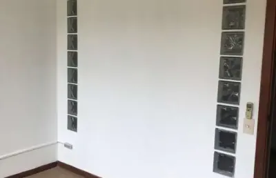 Sala comercial à venda na avenida venâncio aires, 504, farroupilha, porto alegre, 39 m2 por r$ 159.000