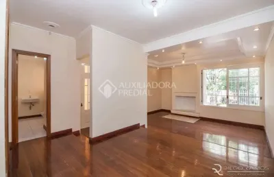 Casa em condomínio fechado com 3 quartos à venda na rua coronel corte real, 598, petrópolis, porto alegre, 220 m2 por r$ 2.000.000