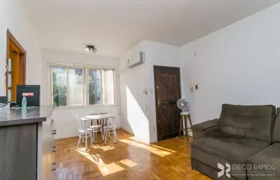 Apartamento com 2 quartos à venda na rua artur de oliveira, 144, partenon, porto alegre, 51 m2 por r$ 200.000