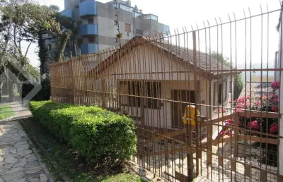 Casa em condomínio fechado com 3 quartos à venda na rua doutor rodrigues alves, 263, chácara das pedras, porto alegre, 363 m2 por r$ 550.000
