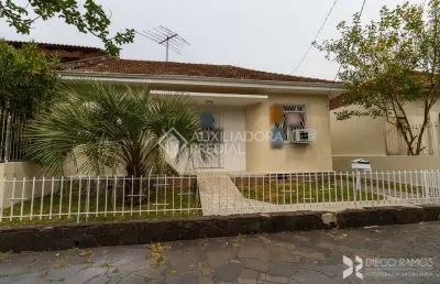 Casa em condomínio fechado com 2 quartos à venda na rua veríssimo rosa, 205, partenon, porto alegre, 150 m2 por r$ 710.000