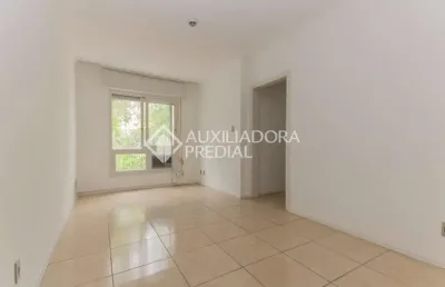 Apartamento com 2 quartos à venda na avenida nilópolis, 16, petrópolis, porto alegre, 72 m2 por r$ 450.000