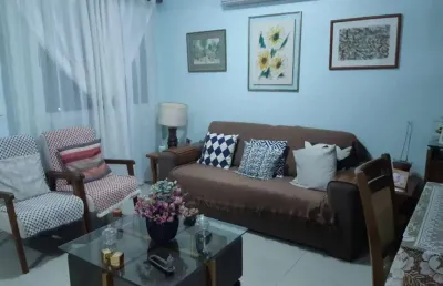 Casa em condomínio fechado com 3 quartos à venda na rua adão gregory, 70, mário quintana, porto alegre, 132 m2 por r$ 450.000